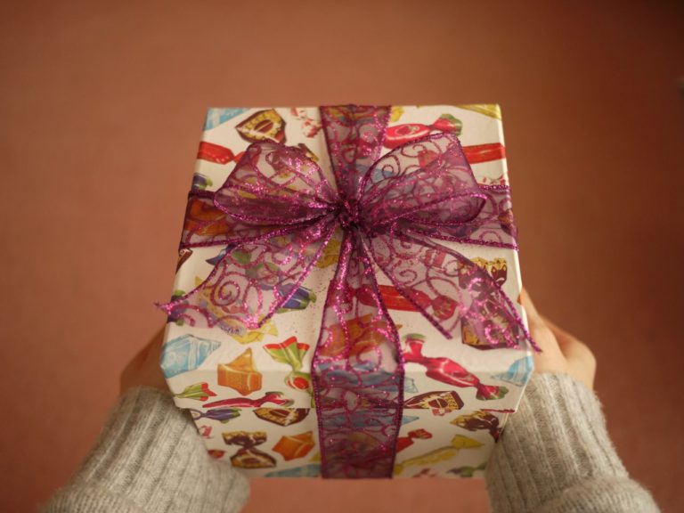 なぜボクシングのために手を巻くのですか?